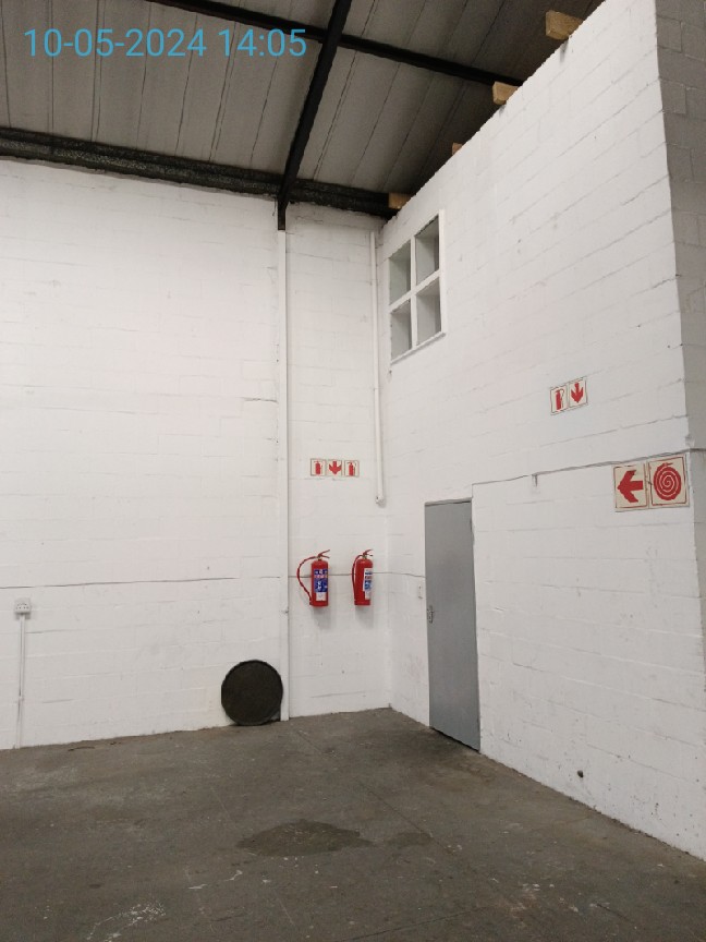 To Let Commercial Property for Rent in Okavango Park Western Cape